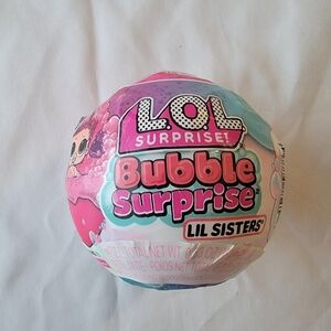 L.O.L Suprise! Bubble Surprise Lil Sisters Mystery Figure Foaming Bubble Ball